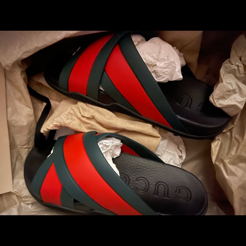 Gucci Women’s Web Sandal * worn once *